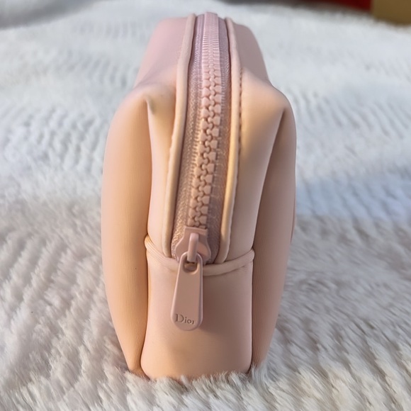 DIOR BEAUTY POUCH - Picture 3 of 3